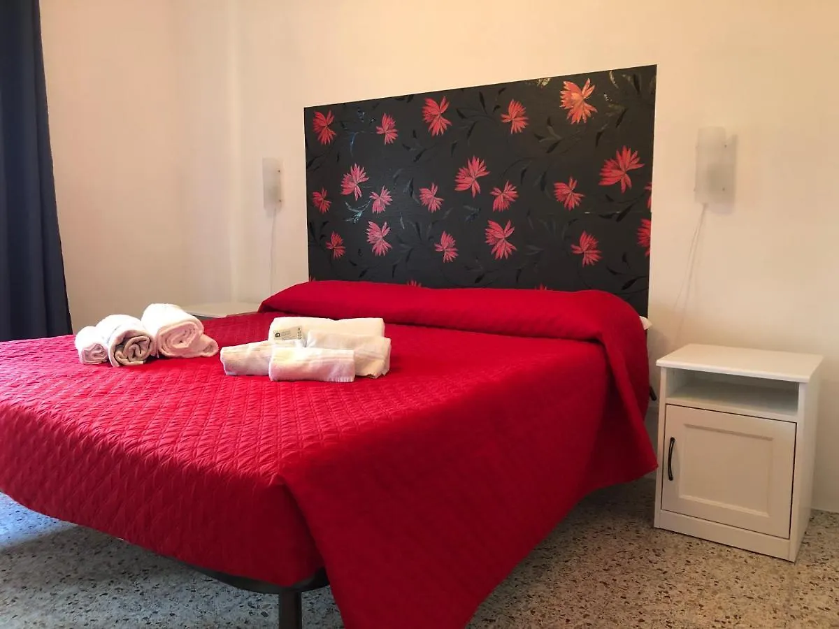 Holiday home Home Holidays Crasciana, Con Terrazza Vista Sulle Alpi Apuane.